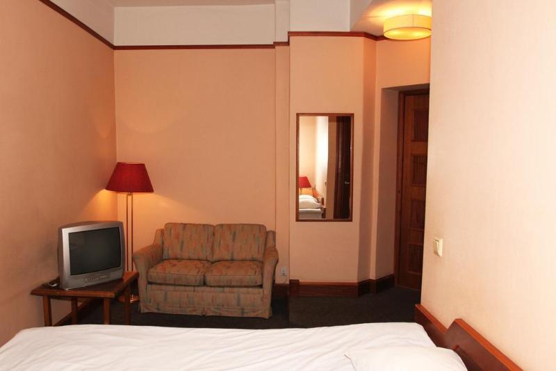 Hotel Victoria Pärnu Dış mekan fotoğraf